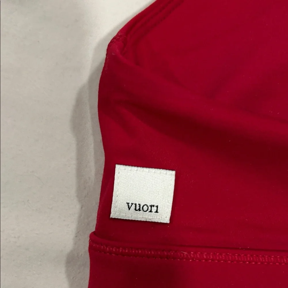 Vuori Strawberry daily forms bra - Medium - Picture 6 of 7